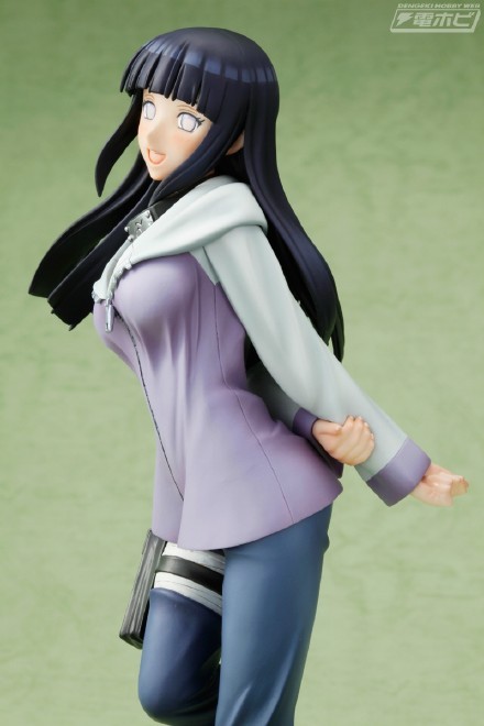 由Megahouse公司出品的日向雏田精美人妻手办，二十公分，已经开始接受也定，明年初发售[花心]