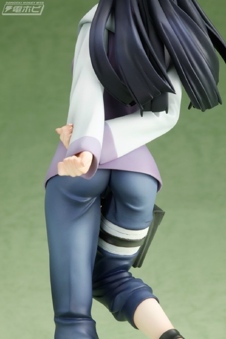 由Megahouse公司出品的日向雏田精美人妻手办，二十公分，已经开始接受也定，明年初发售[花心]