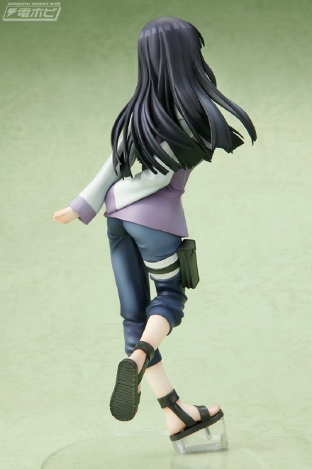 由Megahouse公司出品的日向雏田精美人妻手办，二十公分，已经开始接受也定，明年初发售[花心]