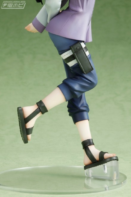 由Megahouse公司出品的日向雏田精美人妻手办，二十公分，已经开始接受也定，明年初发售[花心]