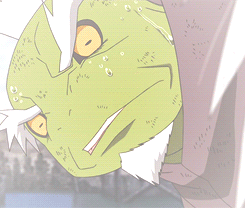 与历代火影成就的伟业相比，我所做的事情是那么一无是处、无聊透顶。我原来是想要自己像历代火影那样死去的，将故事的成败赌在结尾上，失败也是一种趣事，主角坚信那些艰难困苦是上天给予的考验而努力活了下来，终于...他成就了可以抹杀之前所有失败的光辉伟业，作为一个伟大的忍者死去。
――最后 豪杰自来也的#话语#
[悲伤][活着回来]