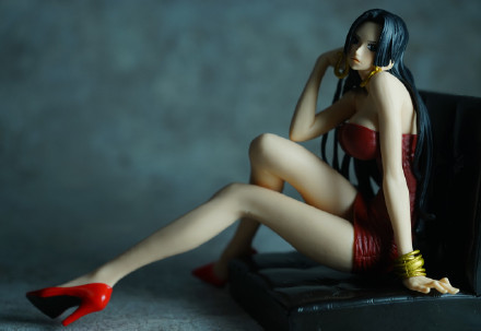 波雅汉考克完美身材手办大赏[害羞]
哀家做什么都会被原谅，因为哀家是最美丽的[花心]