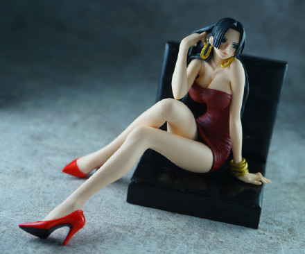 波雅汉考克完美身材手办大赏[害羞]
哀家做什么都会被原谅，因为哀家是最美丽的[花心]