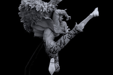 唐吉可德多佛朗明哥顶上战争手办，帅呆[嘻嘻]