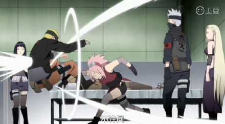 什么都知道的卡卡西[挖鼻屎]
他开始深深的犀利吐槽[哈哈]