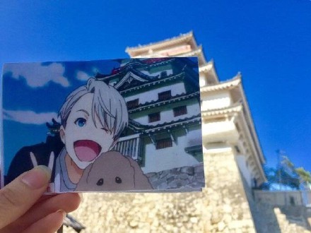 冰上的尤里圣地巡礼，#二次元三次元#交汇神奇交汇[嘻嘻]