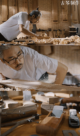 为坚守中国传统的匠人致敬
相信旧的技艺在新的时代终有在发光的时候，因为实在太美了[嘻嘻]