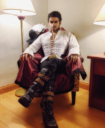 这个简直神了，哪来的小哥，给跪了[嘻嘻]