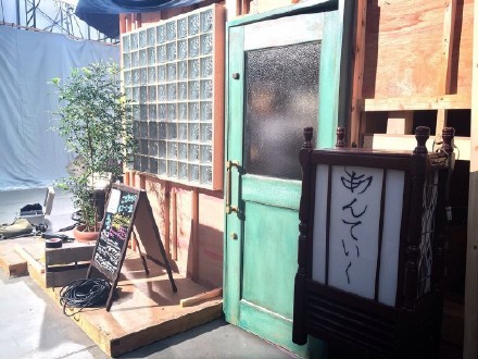 《东京食尸鬼/东京喰种》真人电影今年夏天你会去看吗[嘻嘻]