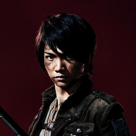 进击的巨人 舞台剧，海报、部分角色定妆照公开[嘻嘻]