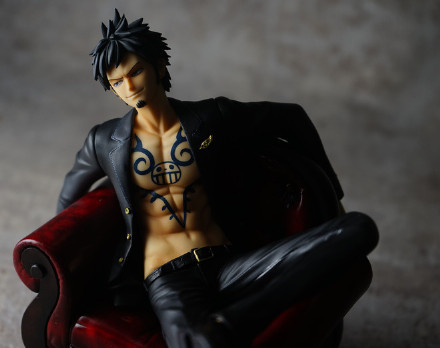 特拉法尔加劳这手办帅呆了,大爱[嘻嘻][害羞]