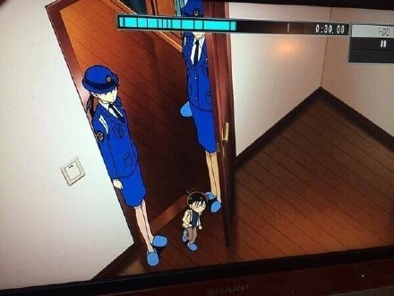 青山大大估计是画烦了，哈哈[笑cry]
柯比特人呀[吃惊]