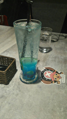 #周边# 台湾海贼王主题餐厅，好诱人，不知道价格怎么样[思考]