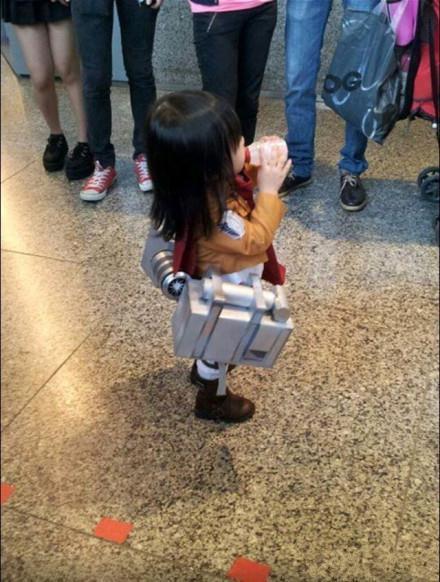 三笠小时候好萌呀 #进击的巨人# #Cosplay#