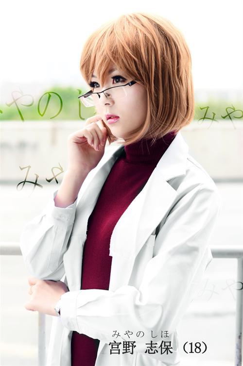 雪莉宫野志保Cos  角色 宫野志保 cn:  宇文 staff化妆：宇文  (✿✪‿✪｡)ﾉ 哀殿（熊扑）