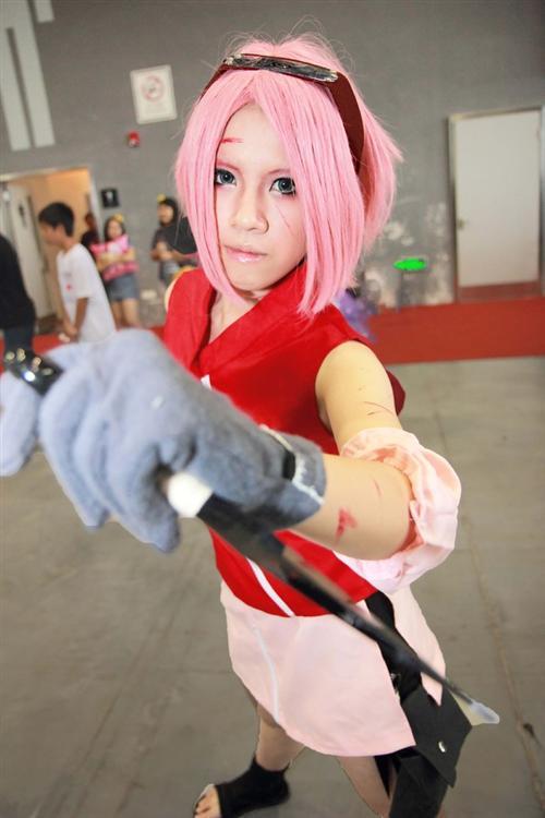 春野樱阳光Cosplay  ㄟ( ▔, ▔ )ㄏ cn:  文酡酡 staff摄影：细路 化妆：文酡酡后期：文酡酡 协力：文酡酡 http://bcy.net/coser/detail/3785/92906