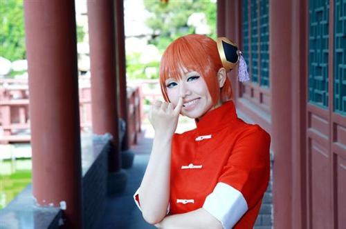 【高还原度】 夜兔神乐 红白功夫装Cos  CN夏旬 摄影 喵爸   http://weibo.com/u/2212184804 o(*￣▽￣*)ブ