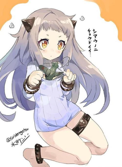 被玩坏了的开胸衫，二次元妹子穿上萌萌哒；波涛胸涌的妹子自不必说，没有胸的妹子也可以拿膝盖修饰。但是最后乱入的是什么东东，除了抠脚大汉外，连外星异形都有，画面太美也是醉了…