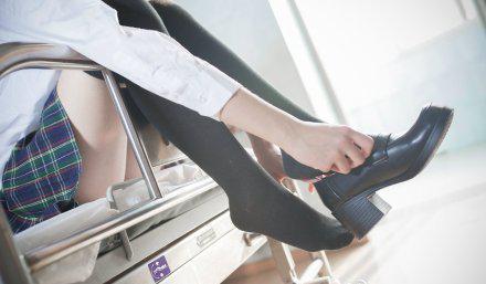 元旦福利：妹子大秀自拍长腿黑丝惹人爱(✿✪‿✪｡)ﾉ ，祝大家元旦快乐，幸福成双