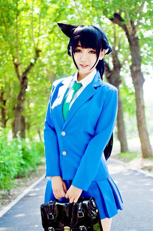 名侦探柯南美腻毛利兰Cosplay，8错，很有感觉，小柯南好可爱(✿✪‿✪｡)ﾉ ！  角色 毛利兰     cn:  寻洵_ 
staff摄影：阿武  图图化妆：寻洵_后期：阿武协力：太妃糖  太子 转自 bcy.net/coser/detail/7468/90315