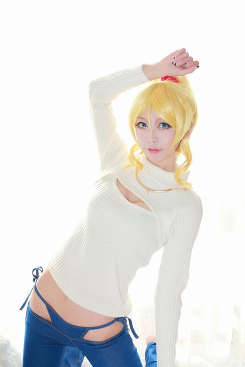 【突破天际的羞耻】【美哭】【裤子好评】LoveLive！ 绚濑绘里开胸毛衣喷血Cosplay，色调和身材太赞！好性感，爱死了[花心][嘻嘻][花心](✿✪‿✪｡)ﾉ