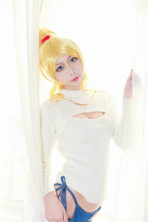 【突破天际的羞耻】【美哭】【裤子好评】LoveLive！ 绚濑绘里开胸毛衣喷血Cosplay，色调和身材太赞！好性感，爱死了[花心][嘻嘻][花心](✿✪‿✪｡)ﾉ