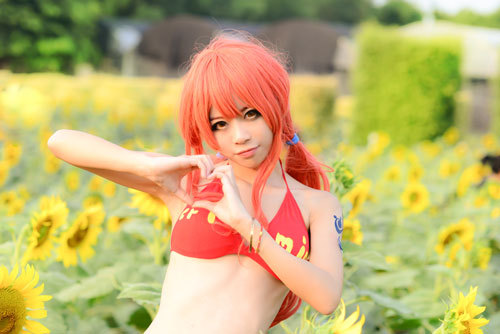 最强航海士——小贼猫娜美Cosplay，贫乳也有爱[花心]
角色 娜美     cn:  Banana笨娜娜 
staff摄影：歌罢海西流化妆：Banana笨娜娜后期：Banana笨娜娜
bcy.net/coser/detail/14495/129602