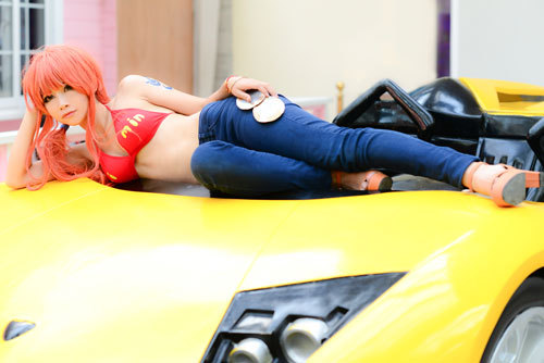 最强航海士——小贼猫娜美Cosplay，贫乳也有爱[花心]
角色 娜美     cn:  Banana笨娜娜 
staff摄影：歌罢海西流化妆：Banana笨娜娜后期：Banana笨娜娜
bcy.net/coser/detail/14495/129602