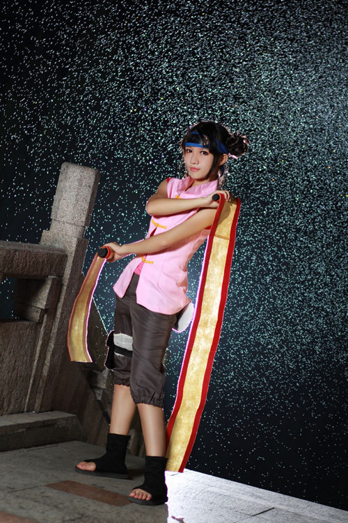 火影忍者天天超可爱Cosplay，一个字好看[花心]   角色 天天     cn:  ZDS-糖浆 
staff摄影：子越心然影像化妆：ZDS-糖浆后期：ZDS-糖浆协力：77  星星  小L  bcy.net/coser/detail/19671/130303