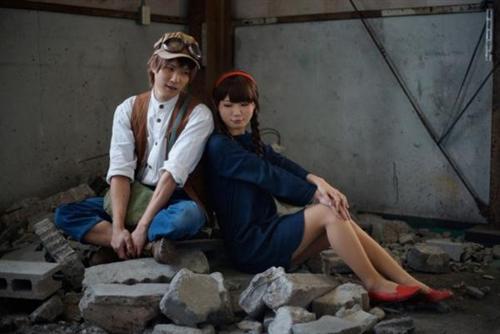 吉卜力动漫Cosplay全搜罗，那些年的美与自然的世界！说起动漫时，每个人都会在记忆深处的一个角落留给宫崎骏与吉卜力工作室的。 她们的那种清新自然，那种骑士精神，那种美好回忆的秋天，总是让我们心灵得到慰藉，灵魂得到洗涤（没看的赶紧恶补去！）。让我们再次回味下那些年吉卜力带给我们的美好回忆与感动。[嘻嘻][哈哈]