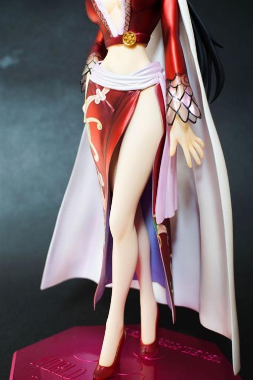 海贼王女帝波雅汉考克手办，真心美，不能忍呀[嘻嘻][花心]