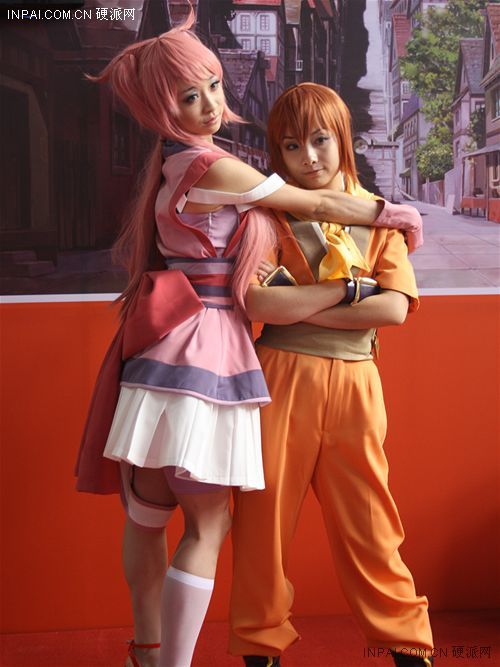 魁拔超还原Cosplay，有爱[花心]话说这个女的是静香吗？？