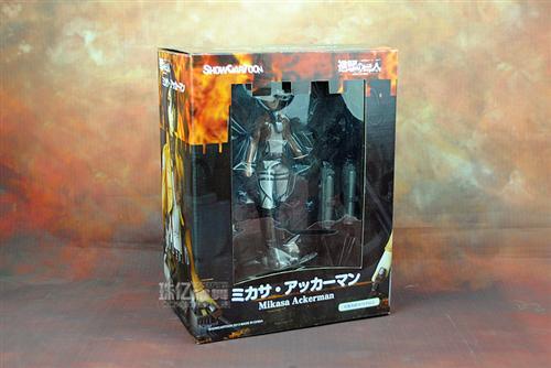 进击的巨人三笠.阿克曼手办  总共两款：大号（高21cm，129.00元） 小号（14.5cm，39.00元）MADE IN CHINA 的手办这个价格和质量应该算不错的，购买链接：http://detail.tmall.com/item.htm?id=38111693140&ali_trackid=2:mm_45107107_4164060_13506609:1424843885_2k2_917679020&clk1=e41a29d6cd84f0c929eca5203f6f8e00&spm=0.0.0.0.v4wAvH