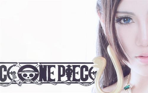 海贼王御姐 女帝Cosplay 美腻 ⊙▽⊙角色 女帝 波雅·汉库克     cn:  伊莱凡斯 
staff摄影：舞指化妆：自理后期：自理协力：馥瑾  bcy.net/coser/detail/9399/102426