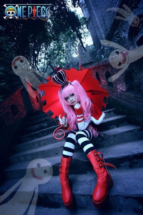 #桑尼社#海贼王COS-正片幽灵公主-佩罗娜：呵咯呵咯呵咯呵咯呵咯，我要让世界上所有可爱的玩具都变成我的僵尸。超赞[花心]  http://weibo.com/5090754263/BcZELcbR1