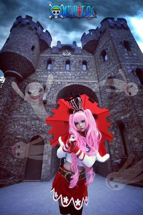 #桑尼社#海贼王COS-正片幽灵公主-佩罗娜：呵咯呵咯呵咯呵咯呵咯，我要让世界上所有可爱的玩具都变成我的僵尸。超赞[花心]  http://weibo.com/5090754263/BcZELcbR1