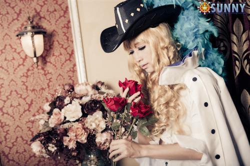#桑尼社#海贼王卡文迪许Cosplay 这么美真的是男孩子！！！[花心]http://weibo.com/5090754263/BggSFk9do