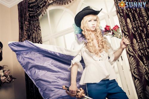 #桑尼社#海贼王卡文迪许Cosplay 这么美真的是男孩子！！！[花心]http://weibo.com/5090754263/BggSFk9do