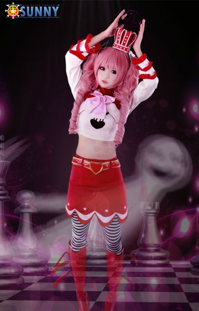 #桑尼社#海贼王佩罗娜Cosplay 佩罗娜Sama请让我成为你的僵尸吧！！！！！ [花心]http://weibo.com/5090754263/BlacNjk6G