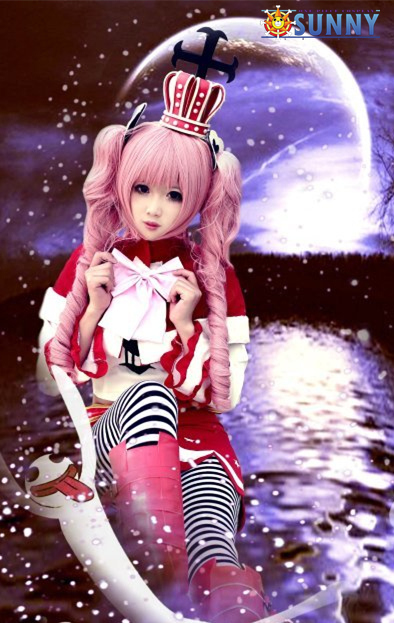 #桑尼社#海贼王佩罗娜Cosplay 佩罗娜Sama请让我成为你的僵尸吧！！！！！ [花心]http://weibo.com/5090754263/BlacNjk6G