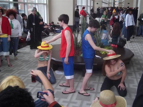 ルフィは、私を助けて(路飞，救救我)！！[怒骂]