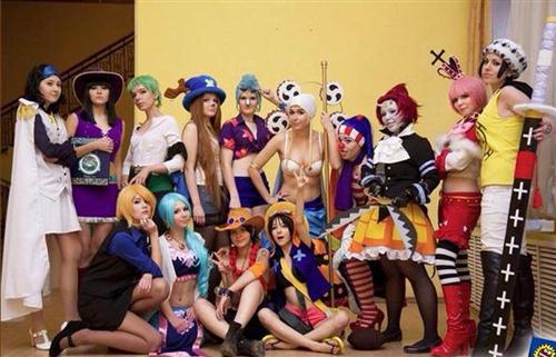 两组神一样的海贼王Cosplay，槽点满满[哈哈]