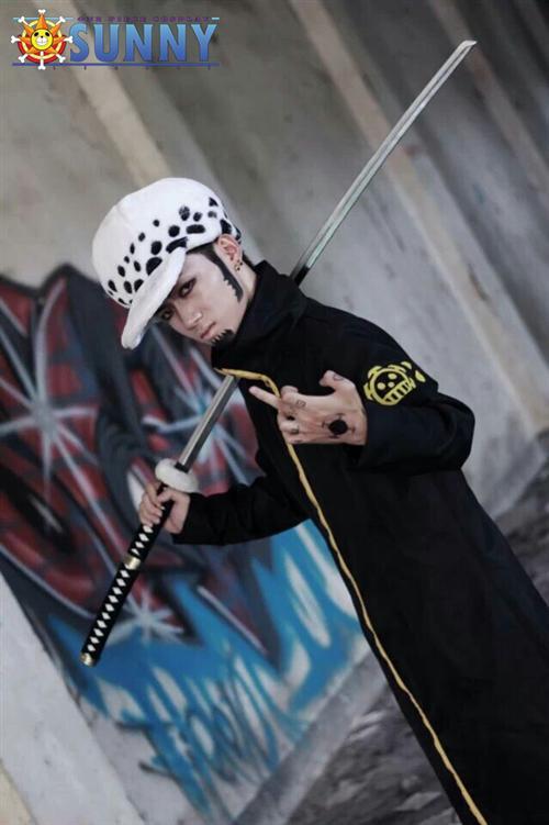 #桑尼社#海贼王特拉法尔加·罗Cosplay  [花心] http://weibo.com/5090754263/BrfIGBMnG