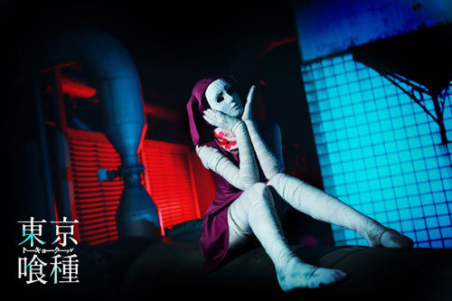 东京食尸鬼大型Cosplay，掉渣天[嘻嘻]
角色 月山习     cn:  天狼 
真户吴绪     cn:  8000
金木（白）     cn:  咖啡 
金木（黑）     cn:  金金 
董香     cn:  萧萧 
神代利世     cn:  孙妍
bcy.net/coser/detail/26719/189792