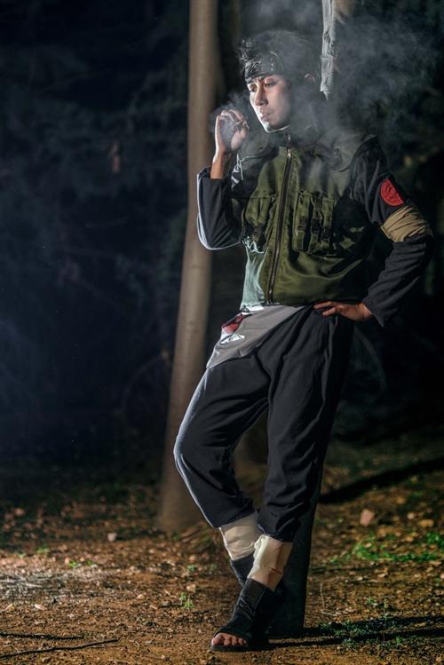 火影忍者猿飞阿斯玛Cosplay,老男人的沧桑，感觉好棒！ [嘻嘻] cn:  老爹王桑 
staff摄影：大脸化妆：龙崎后期：老爹王桑协力：日天 bcy.net/coser/detail/15376/189039