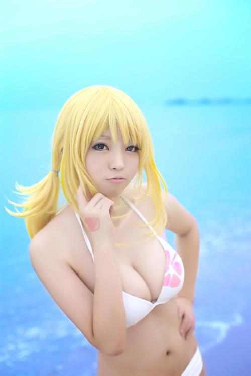妖精的尾巴露西泳装Cosplay
就是来看球的[花心]
请文明观球[哈哈]
bcy.net/coser/detail/10291/334519