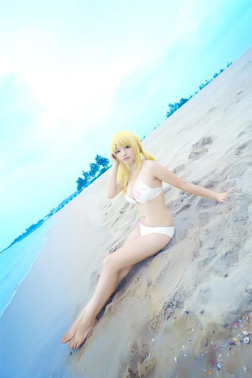 妖精的尾巴露西泳装Cosplay
就是来看球的[花心]
请文明观球[哈哈]
bcy.net/coser/detail/10291/334519