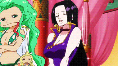 波雅·汉库克，拥有霸王色霸气，王下七武海，九蛇海贼团船长，世界第一的绝世美女！女帝！