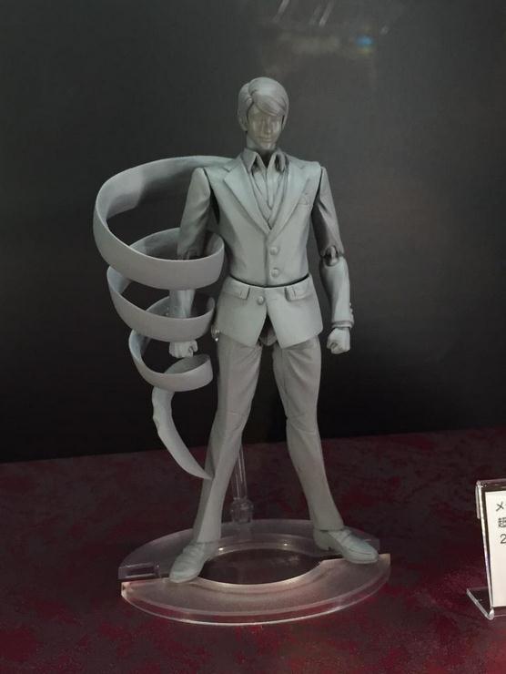 #东京食尸鬼# di molto bene 和 Medicos （超像可动）带来的两款东京食尸鬼手办，预计2015年秋季发售。月山款的关节处是可以动的。
