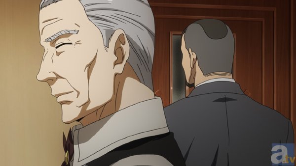 #东京食尸鬼# 今晚播放的第7集视频截图抢先看。月山，又是这个动作。天桥？家暴？？研香党在哪？让我看到你们激动的手！！